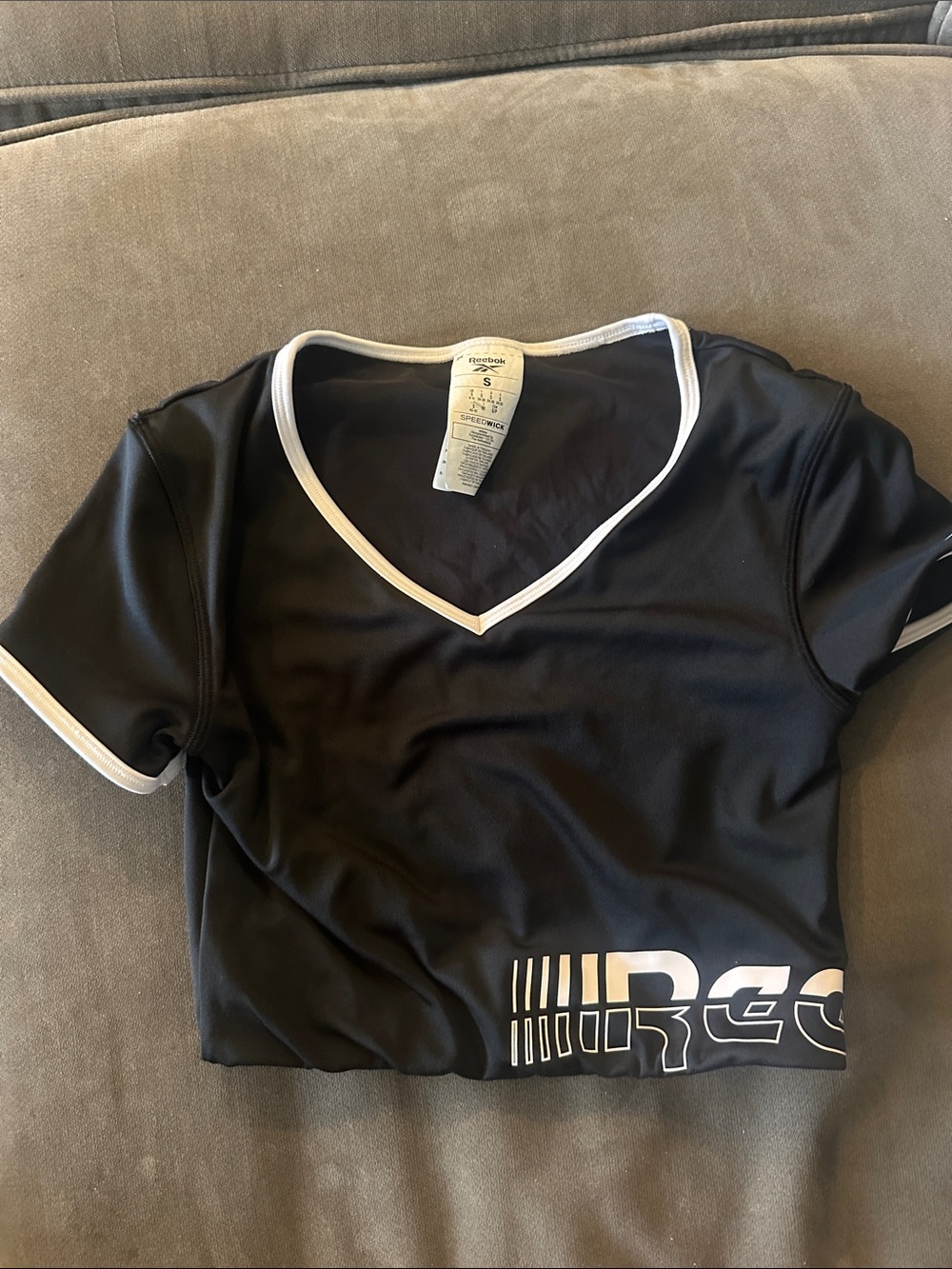 Like new Reebok crop work out top.